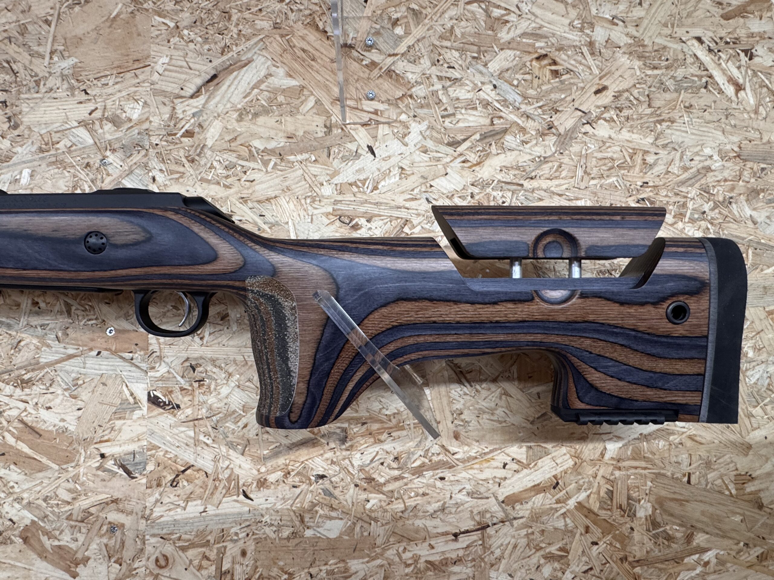 CZ 600+ RANGE ADJ THR 5RDS .6.5CM M18X1, LL 610MM 5 RDS, SCHICHTHOLZSCHAFT – Bild 2